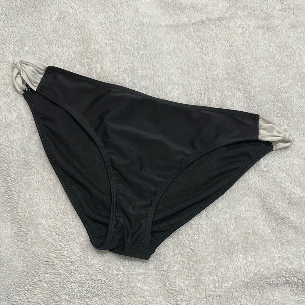 Hot Topic Black with White Bows Swim Bottom